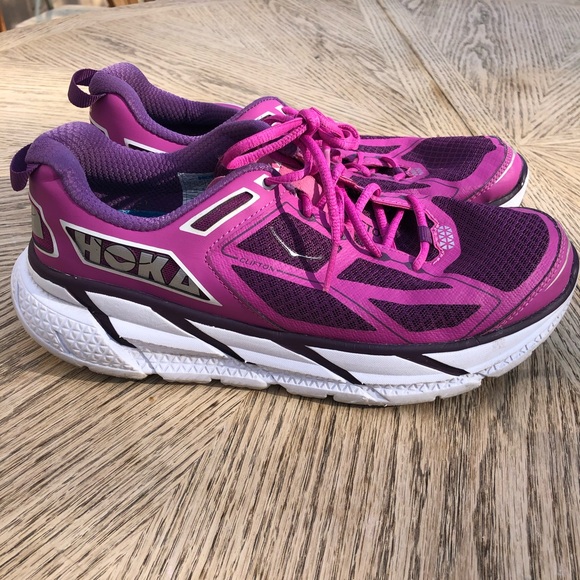 hoka womens running shoes size 8
